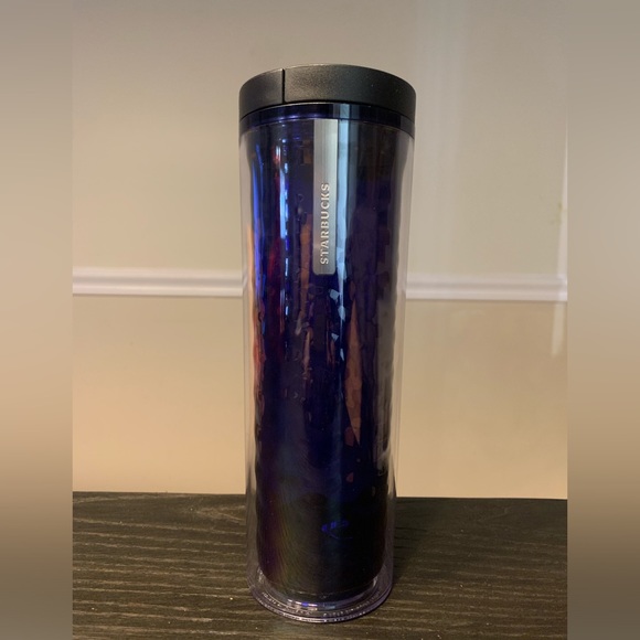 Starbucks cup - Picture 1 of 1